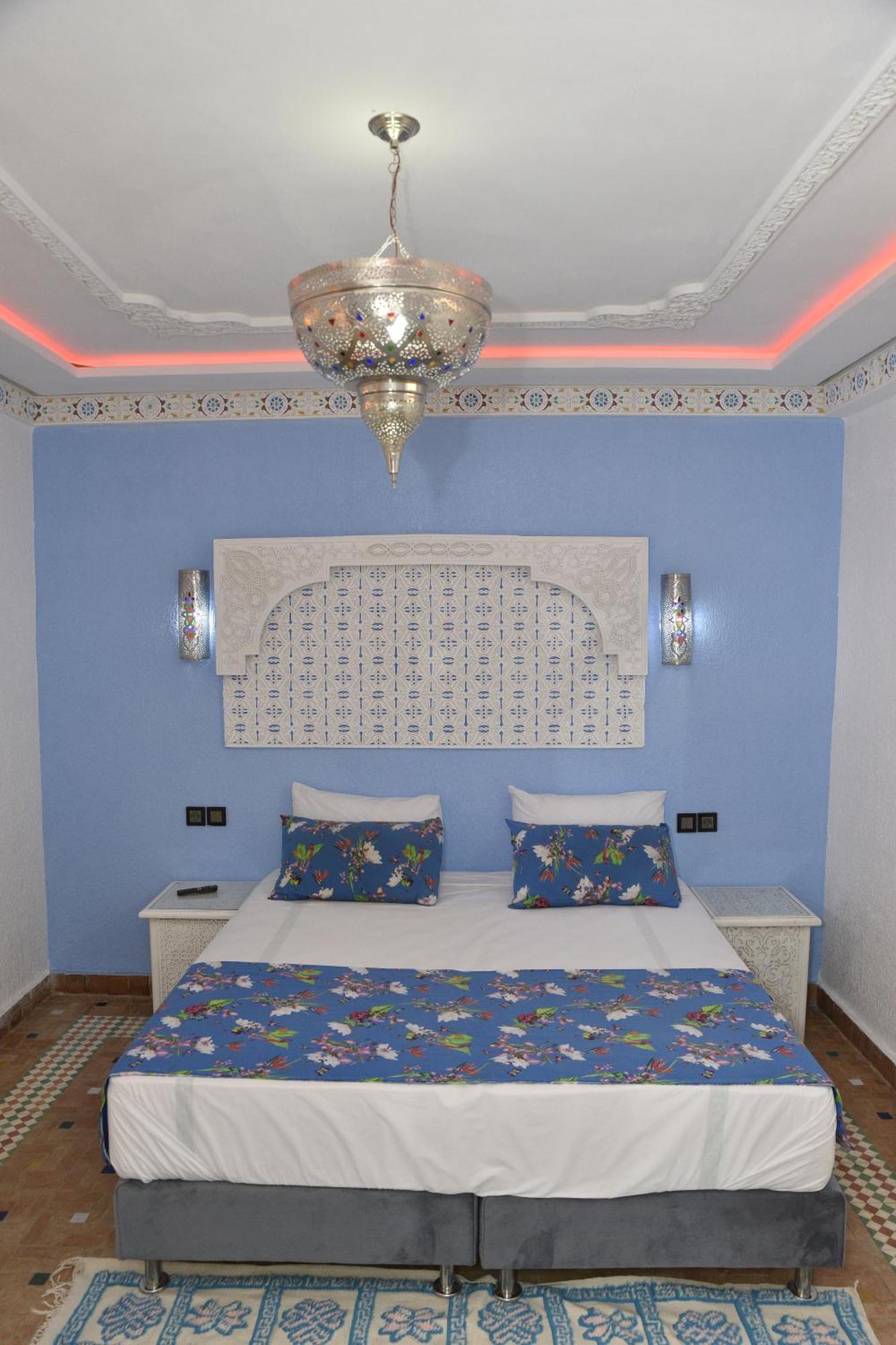 Riad Golf Stinia 2 Meknès Exteriér fotografie